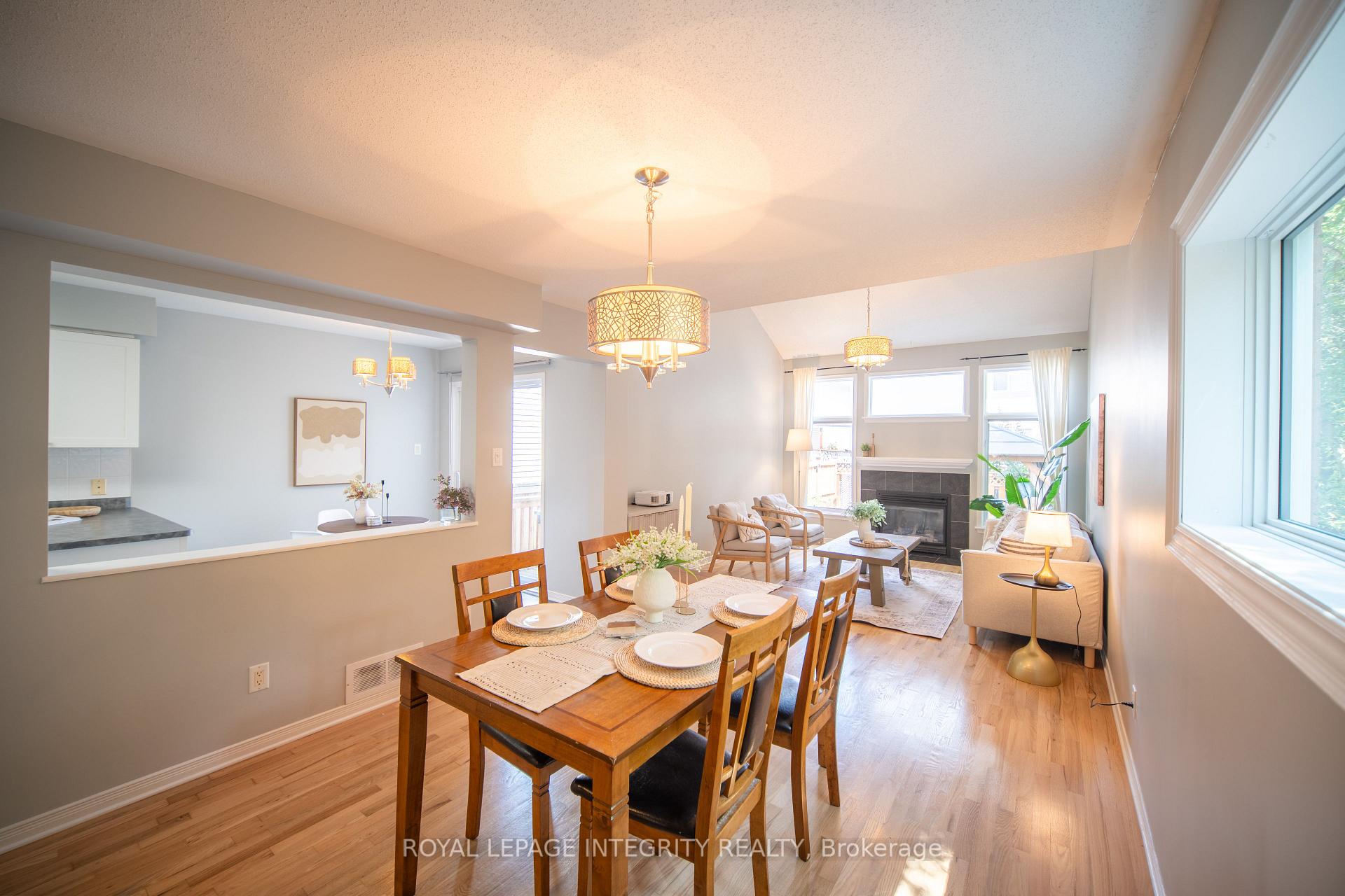 Photo 5 of 29 Kettleby Street, Ottawa, Kanata - Beaverbrook — HOMEH
