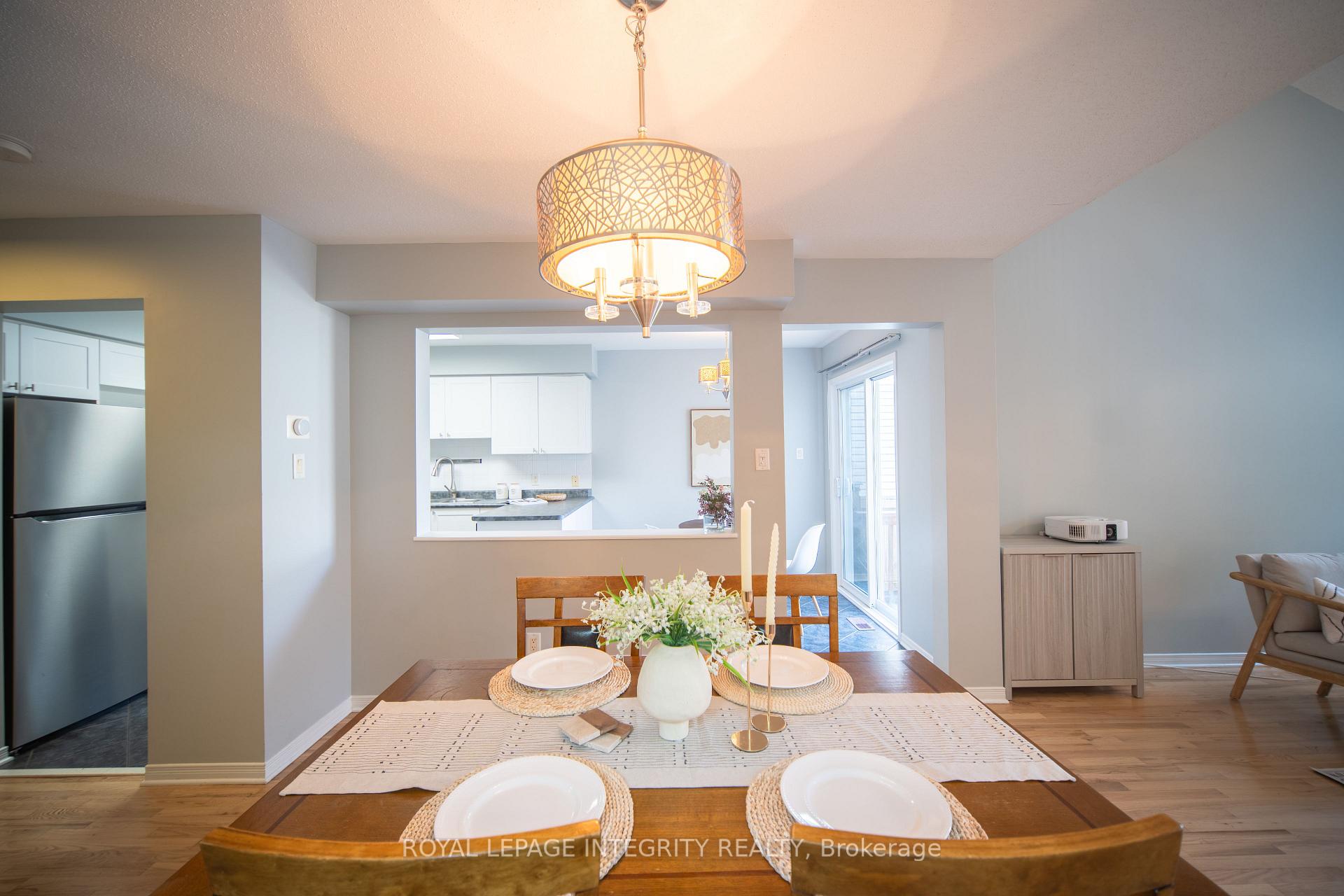 Photo 8 of 29 Kettleby Street, Ottawa, Kanata - Beaverbrook — HOMEH