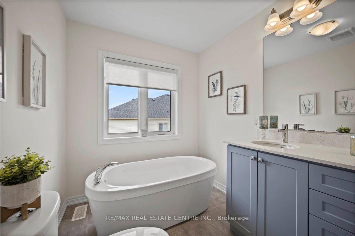 Photo 20 of 153 Broadacre Drive, Kitchener — HOMEH