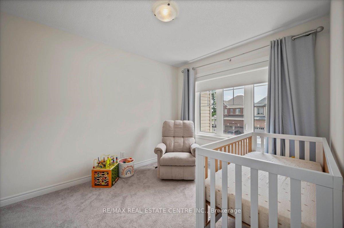 Photo 24 of 153 Broadacre Drive, Kitchener — HOMEH