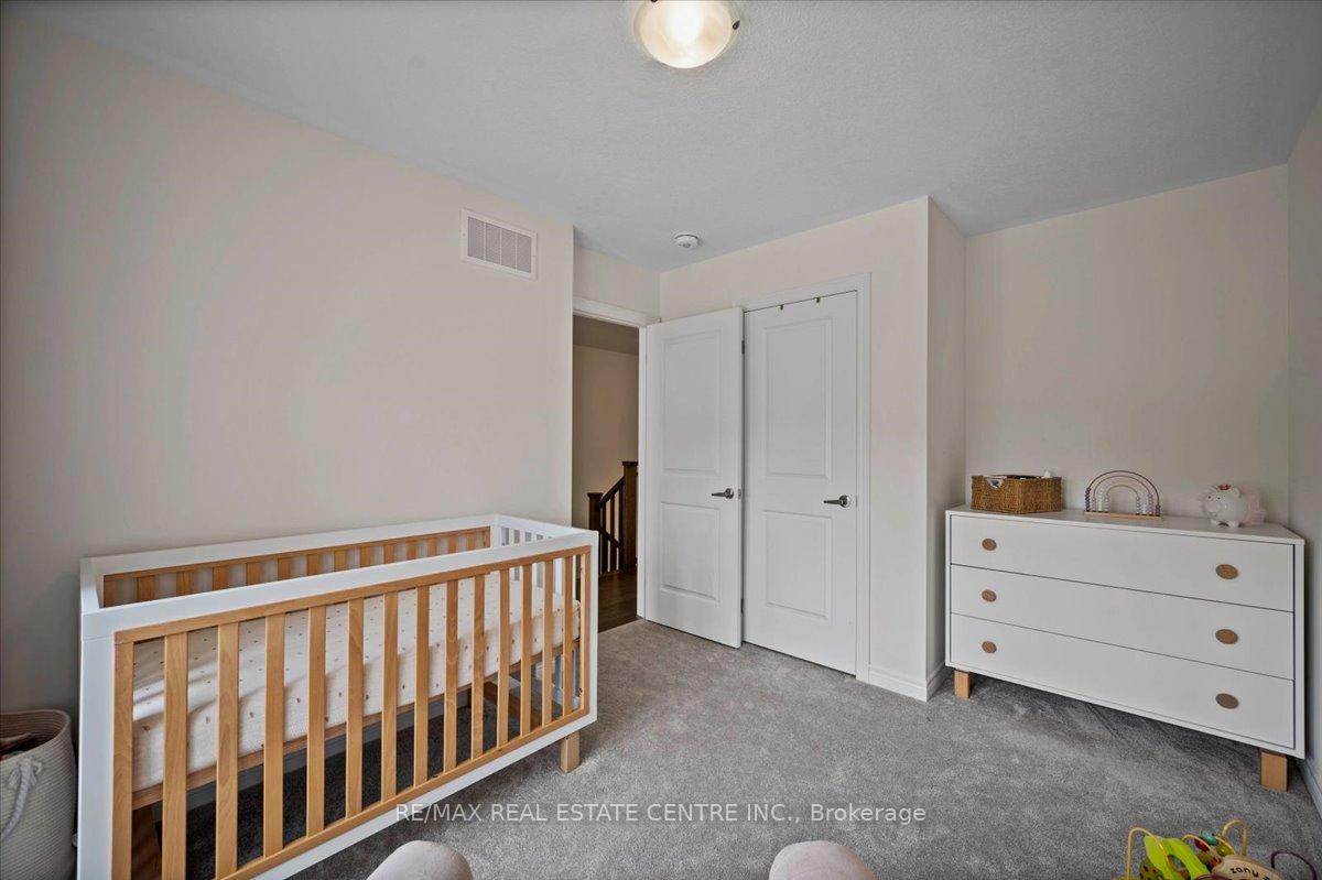 Photo 25 of 153 Broadacre Drive, Kitchener — HOMEH