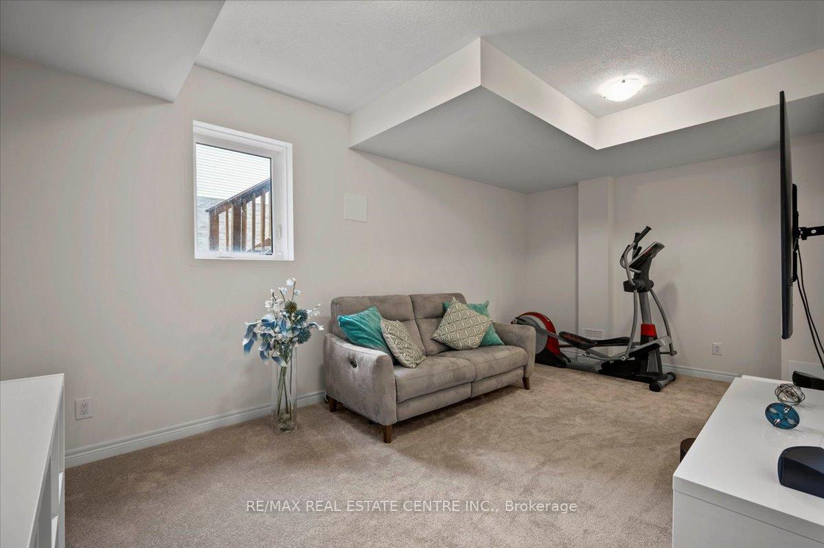 Photo 27 of 153 Broadacre Drive, Kitchener — HOMEH