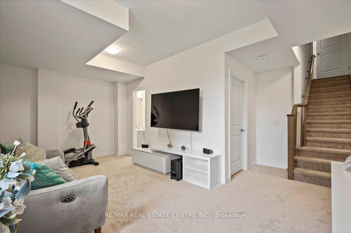 Photo 28 of 153 Broadacre Drive, Kitchener — HOMEH