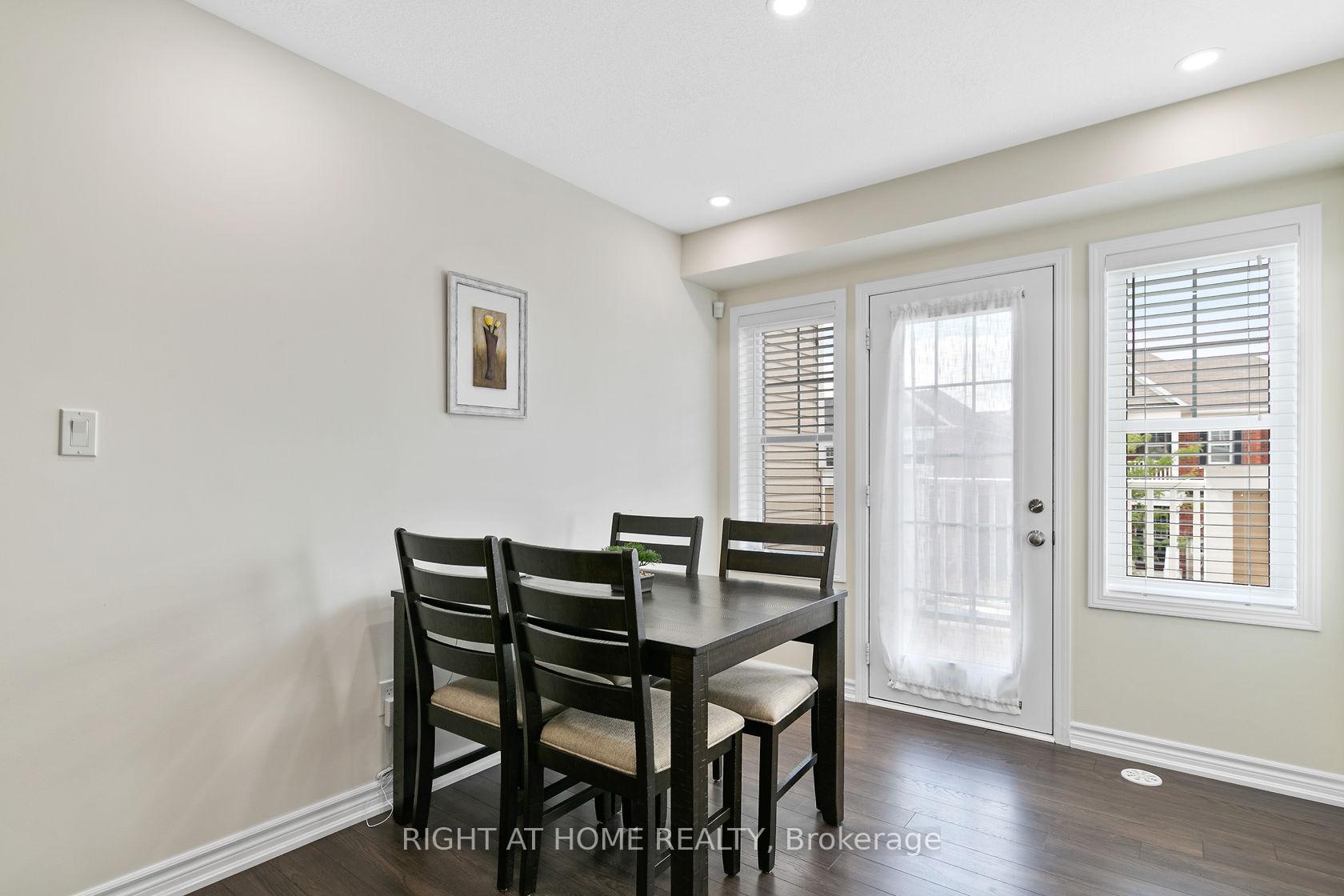 Photo 11 of 21 Appleby Street, Kitchener — HOMEH
