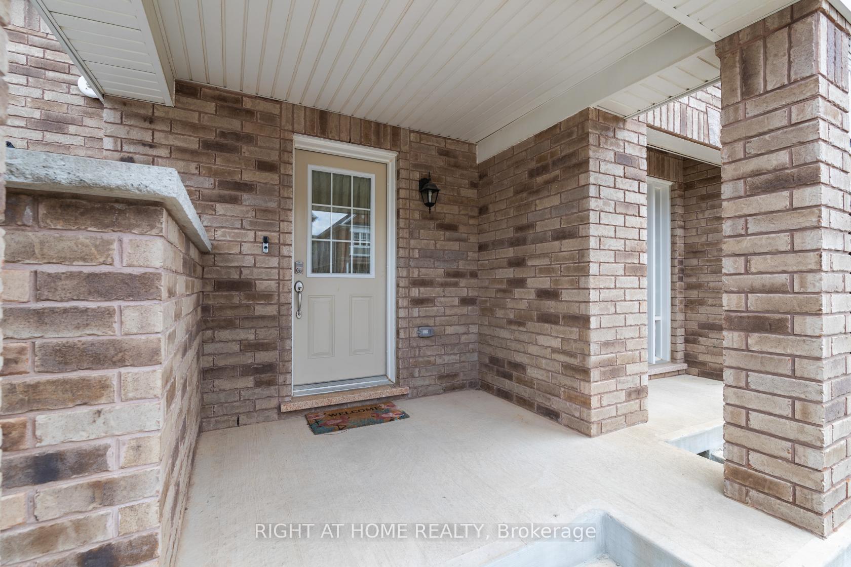 Photo 25 of 21 Appleby Street, Kitchener — HOMEH