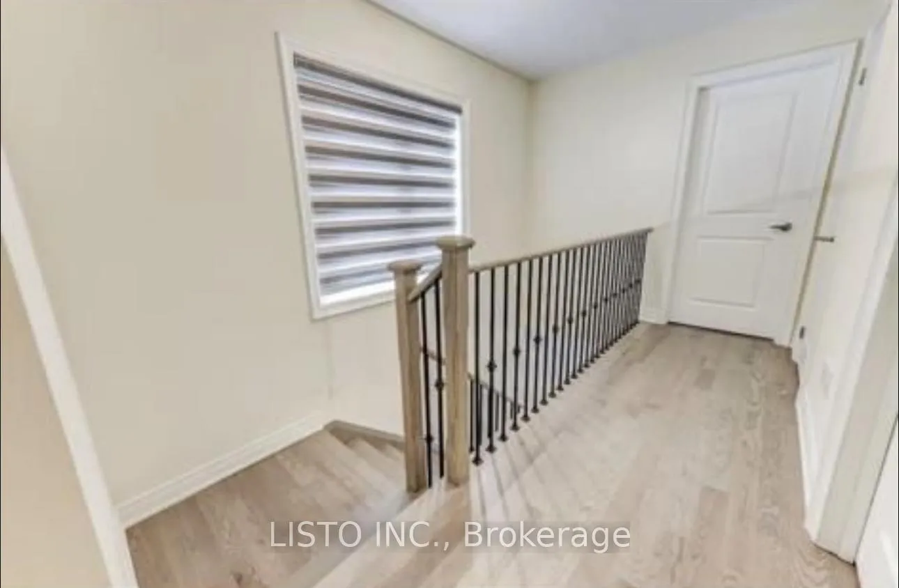 Photo 13 of 12 Thomas Hope Lane, Markham, Cedarwood — HOMEH
