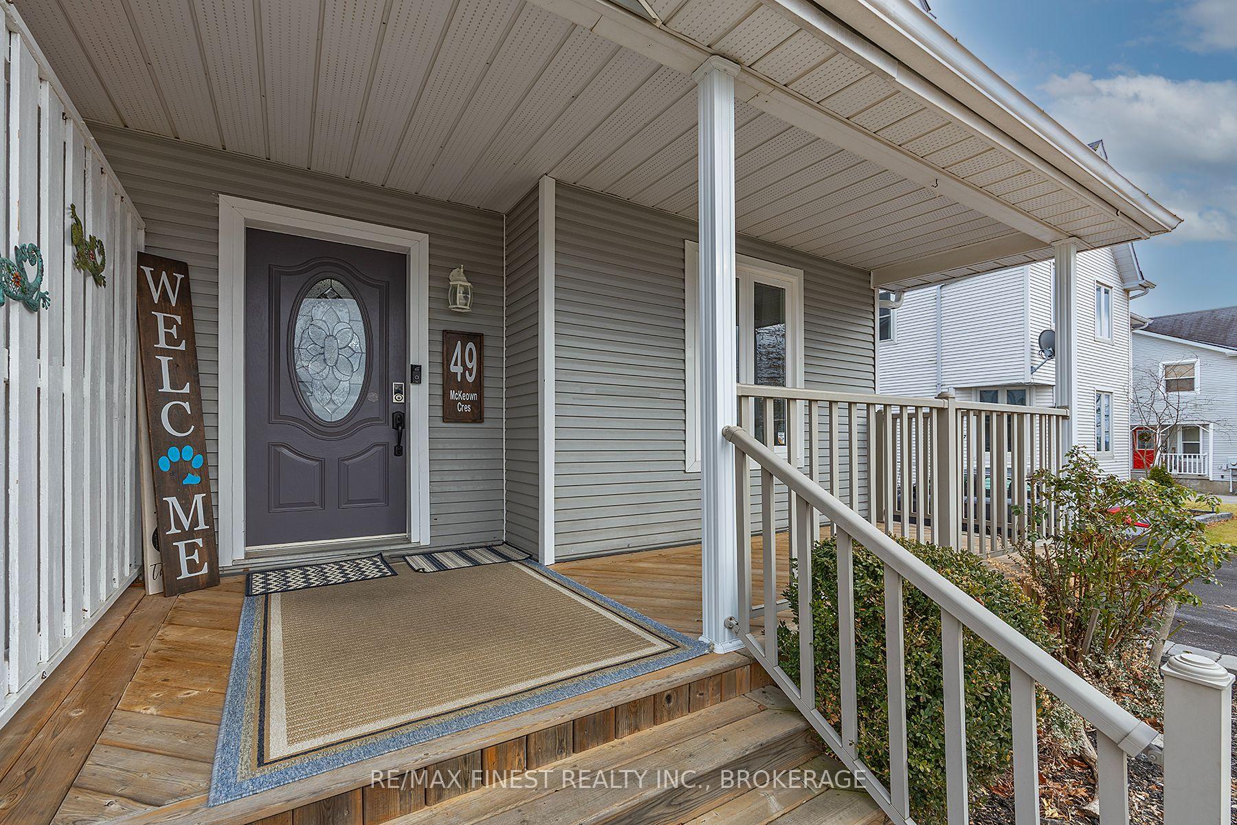 Photo 3 of 49 McKeown Crescent, Loyalist, Amherstview — HOMEH