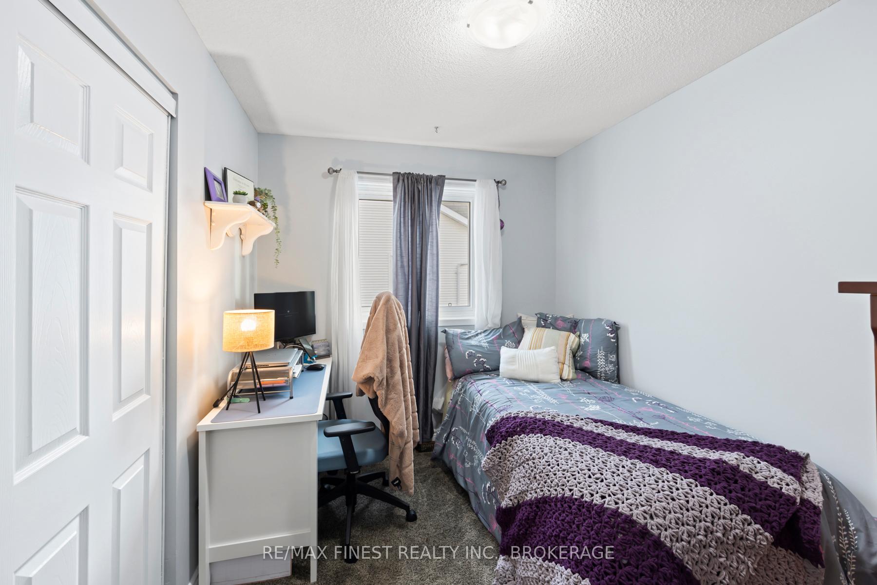 Photo 20 of 49 McKeown Crescent, Loyalist, Amherstview — HOMEH