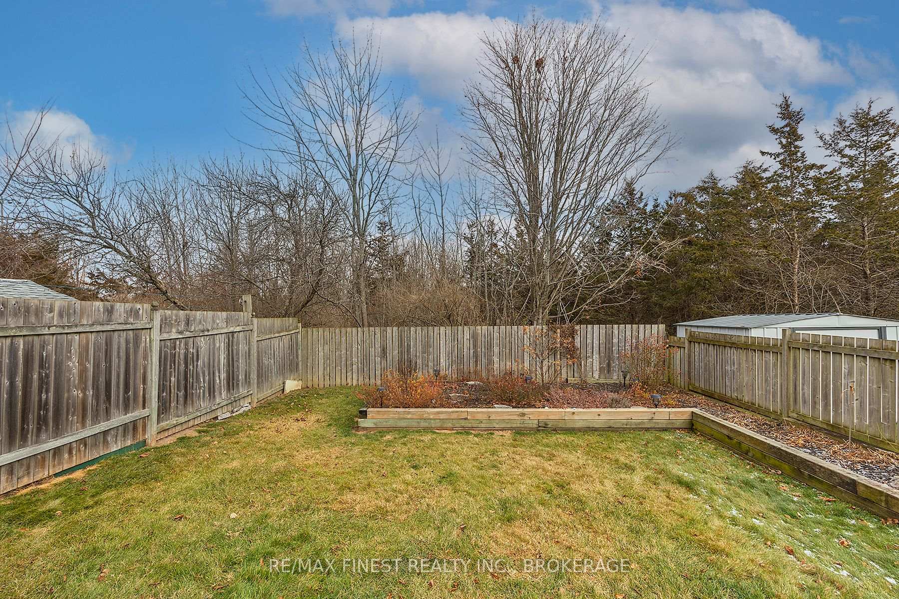 Photo 34 of 49 McKeown Crescent, Loyalist, Amherstview — HOMEH