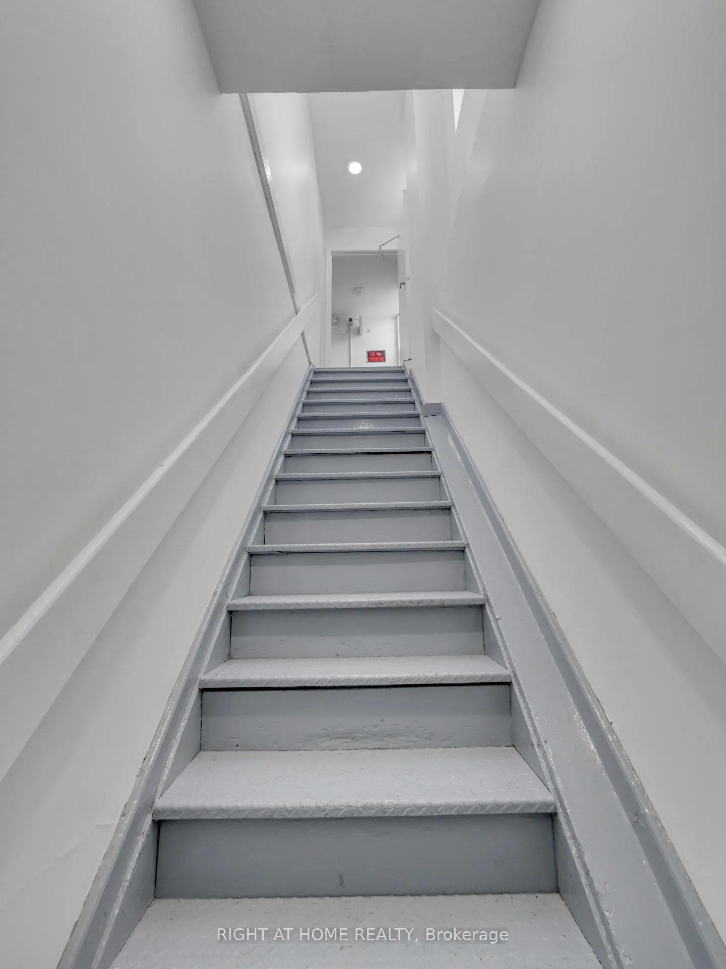 Photo 11 of Unit 3, 279 Drouillard Road, Windsor — HOMEH