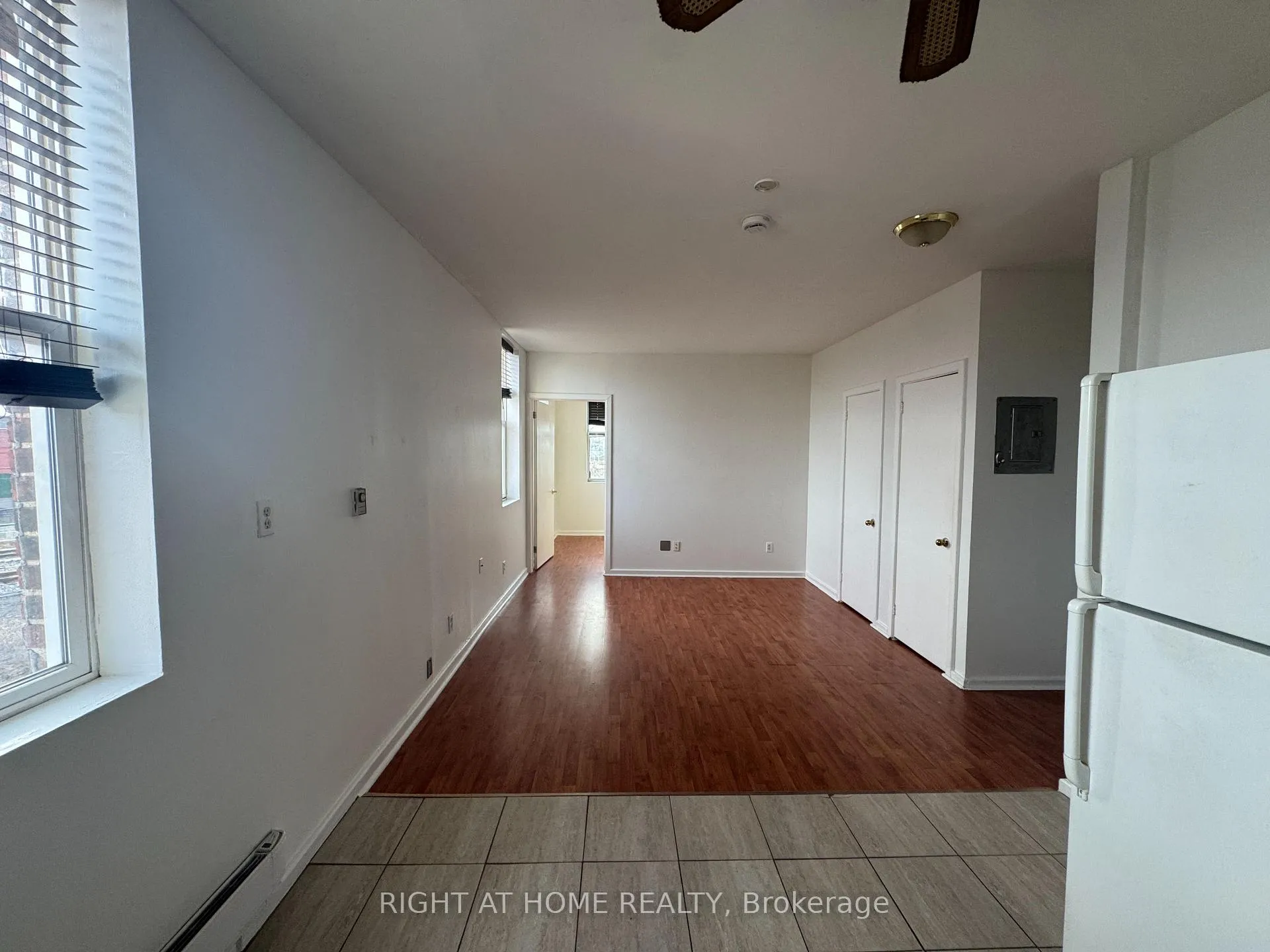 Photo 19 of Unit 3, 279 Drouillard Road, Windsor — HOMEH