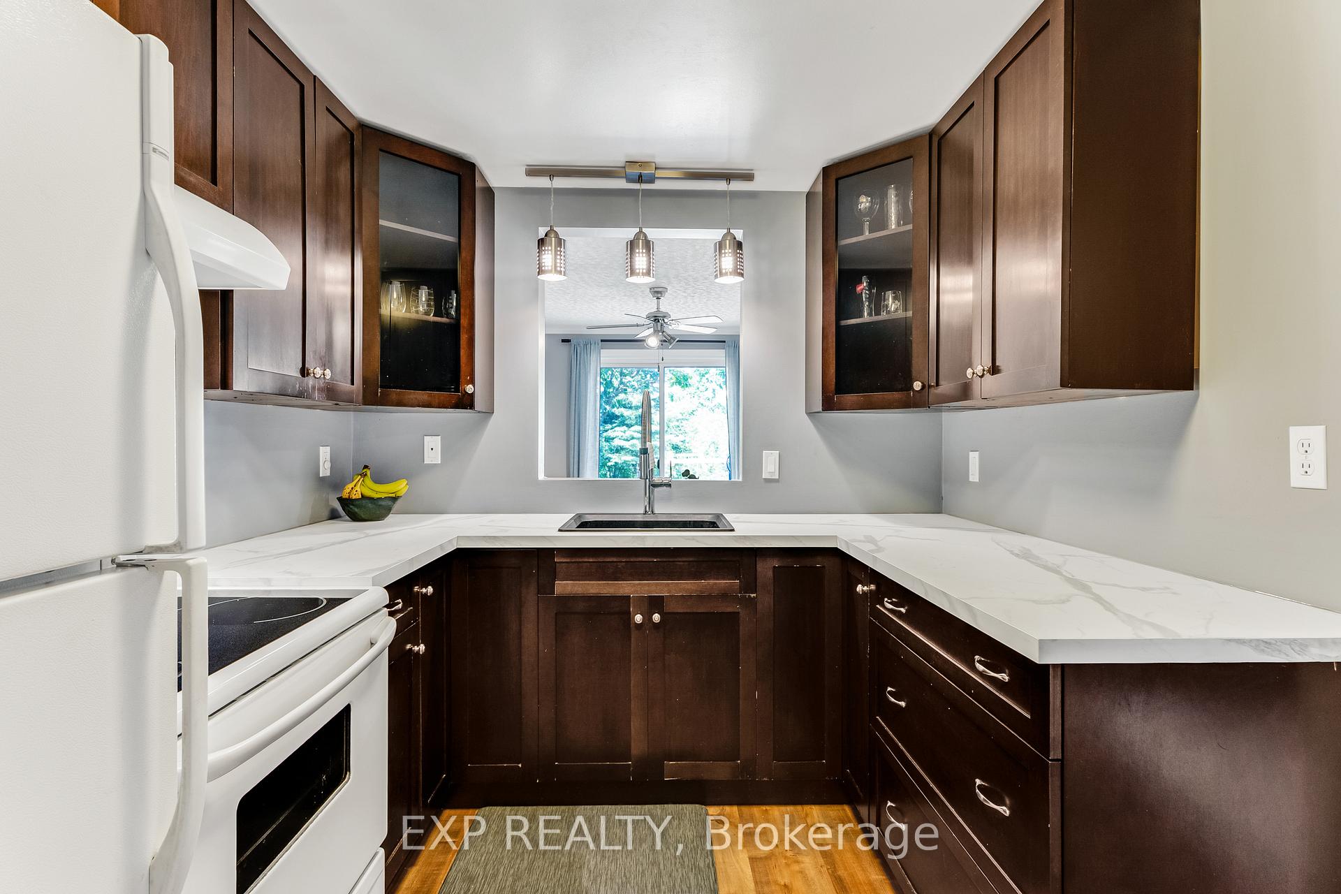 Photo 7 of 50 Highland Crescent, Kitchener — HOMEH