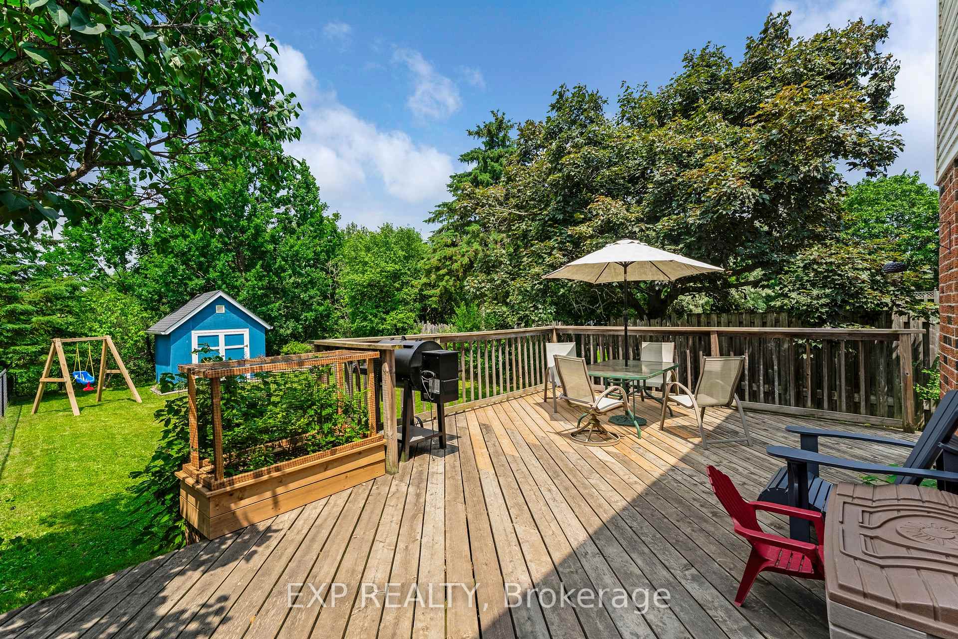 Photo 10 of 50 Highland Crescent, Kitchener — HOMEH