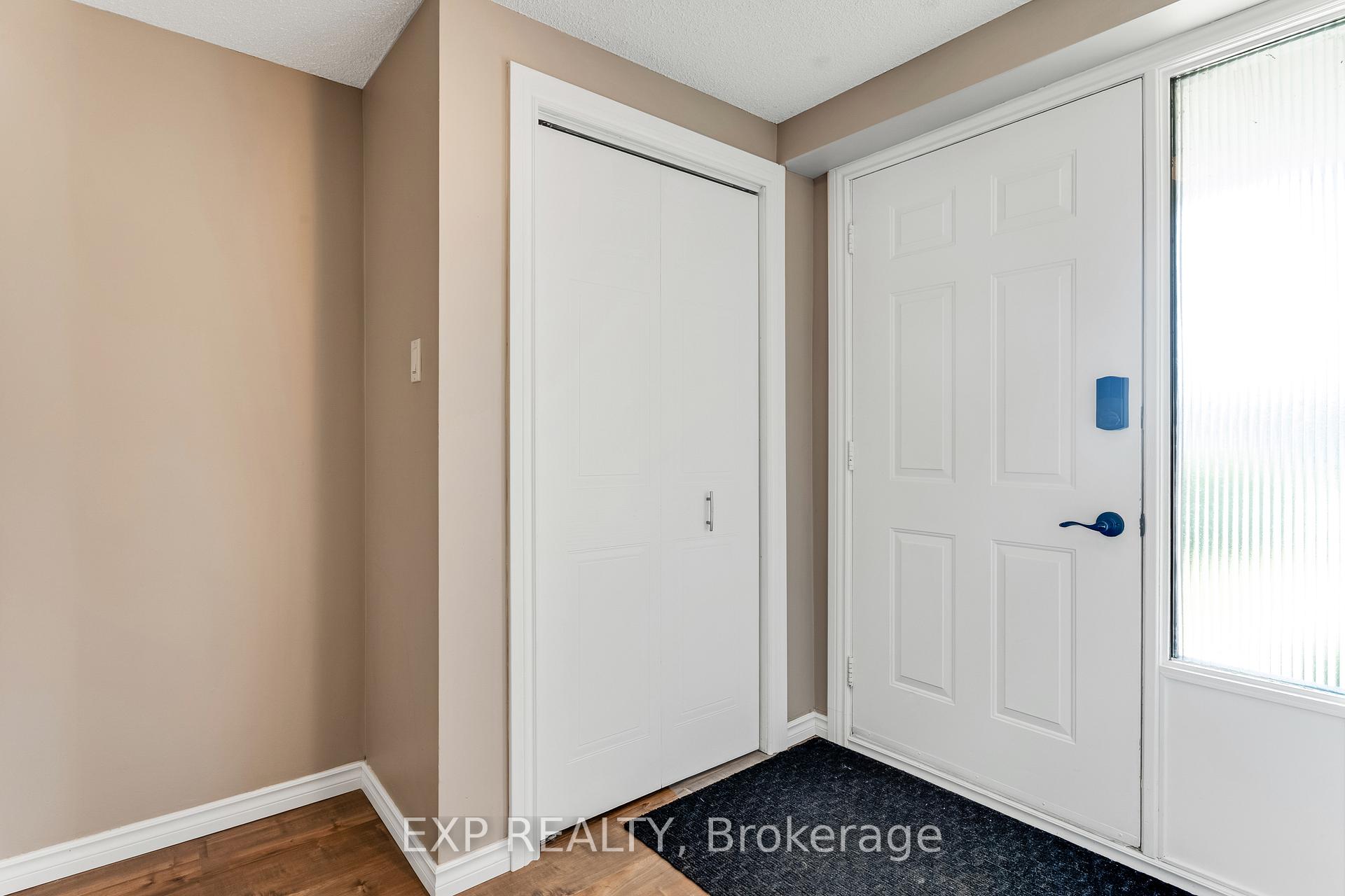 Photo 14 of 50 Highland Crescent, Kitchener — HOMEH