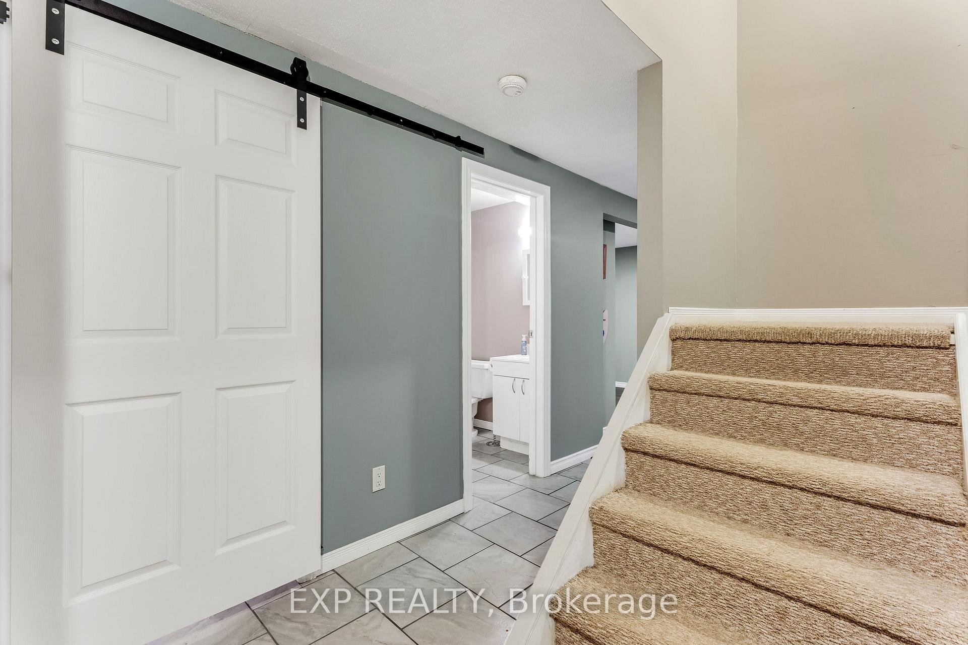 Photo 22 of 50 Highland Crescent, Kitchener — HOMEH