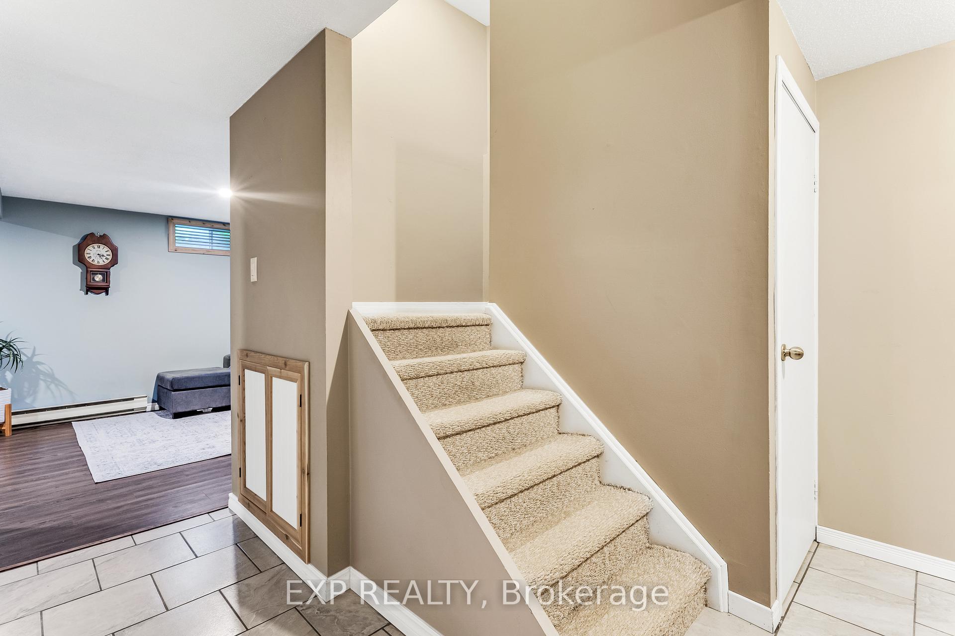Photo 24 of 50 Highland Crescent, Kitchener — HOMEH