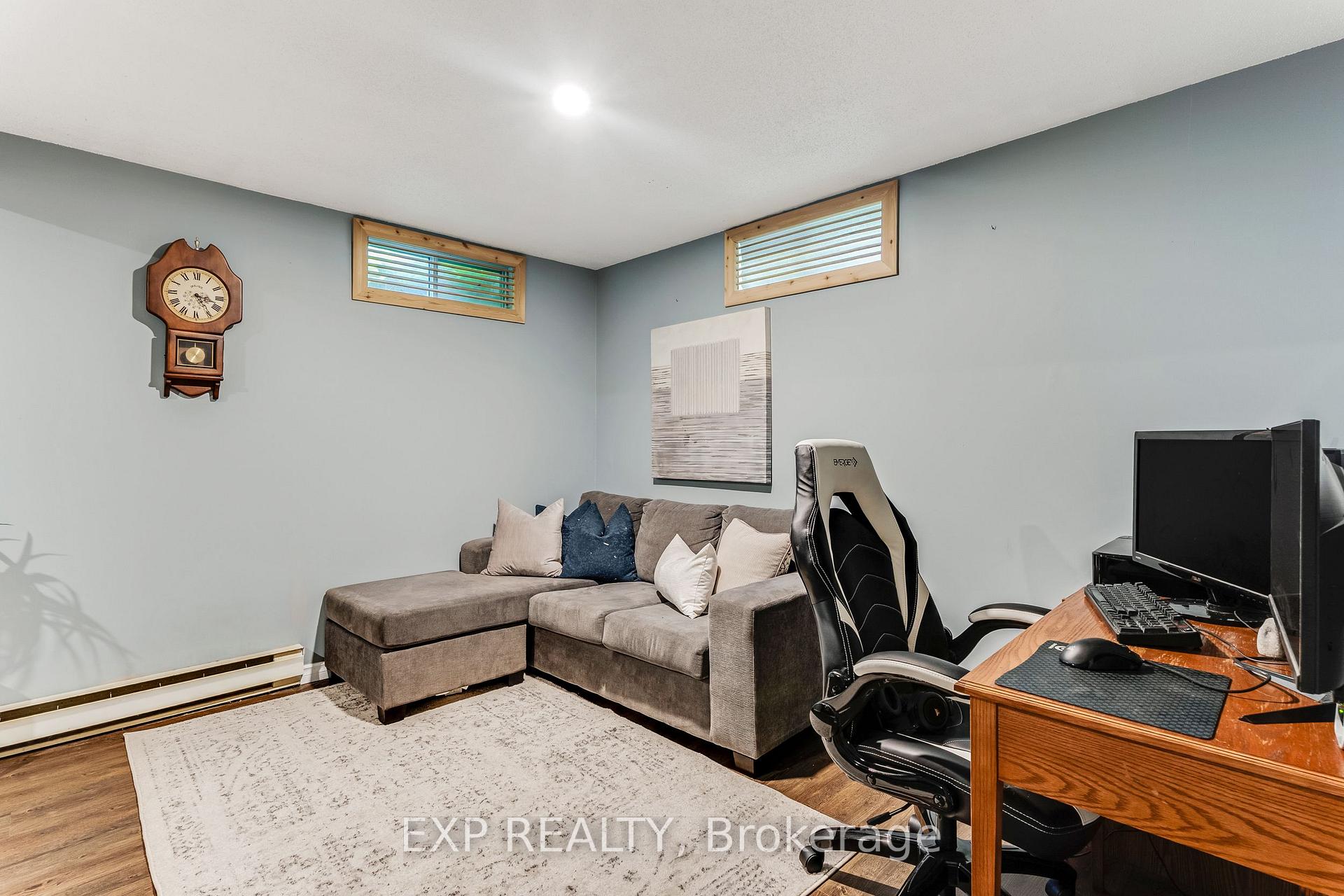 Photo 26 of 50 Highland Crescent, Kitchener — HOMEH