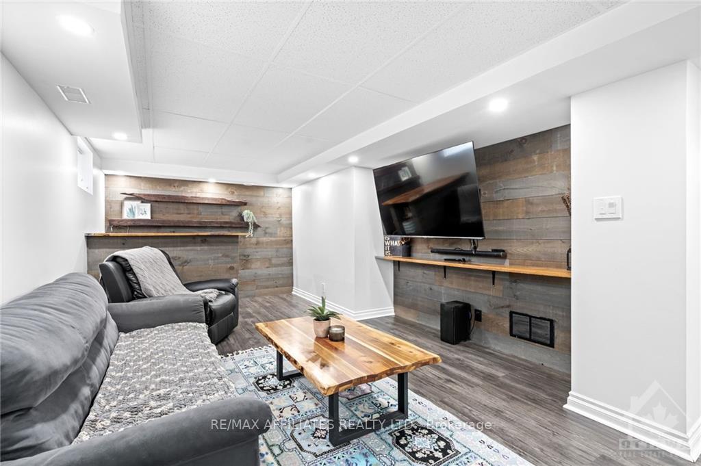 Photo 2 of 5471 North Drive, Ottawa, Manotick Long Island & Nicholls Island — HOMEH