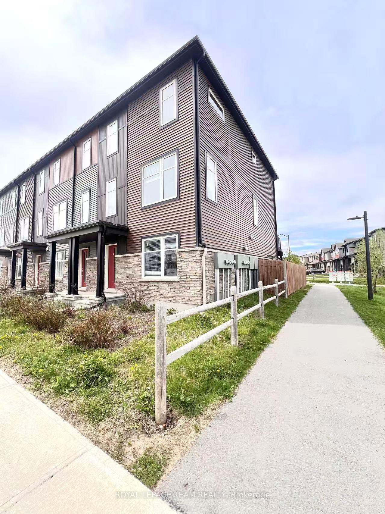 Front of 1055 Speedvale Court