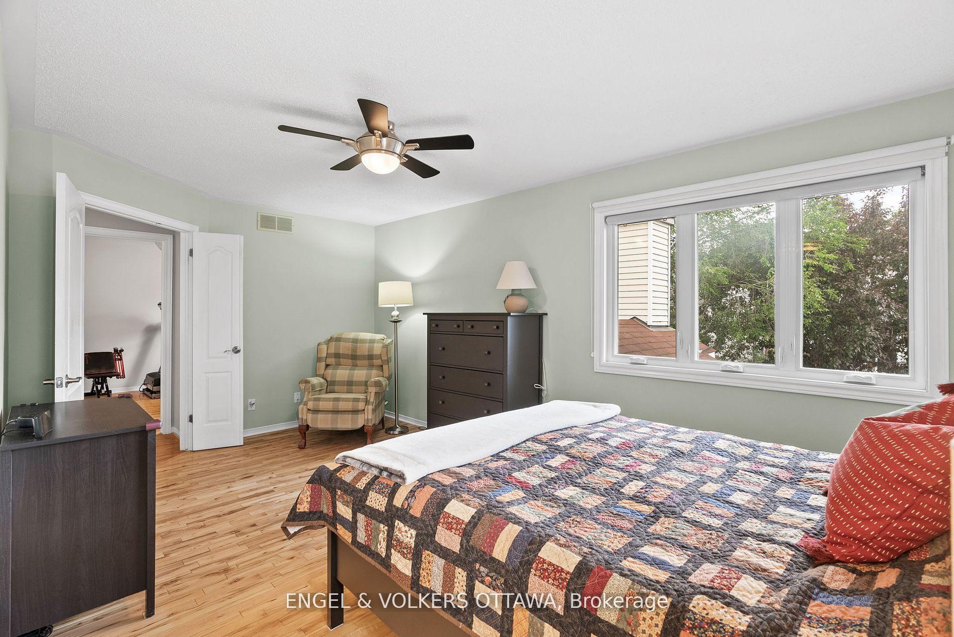 Photo 26 of 51 Emerald Meadows Drive, Ottawa, Kanata - Emerald Meadows/Trailwest — HOMEH