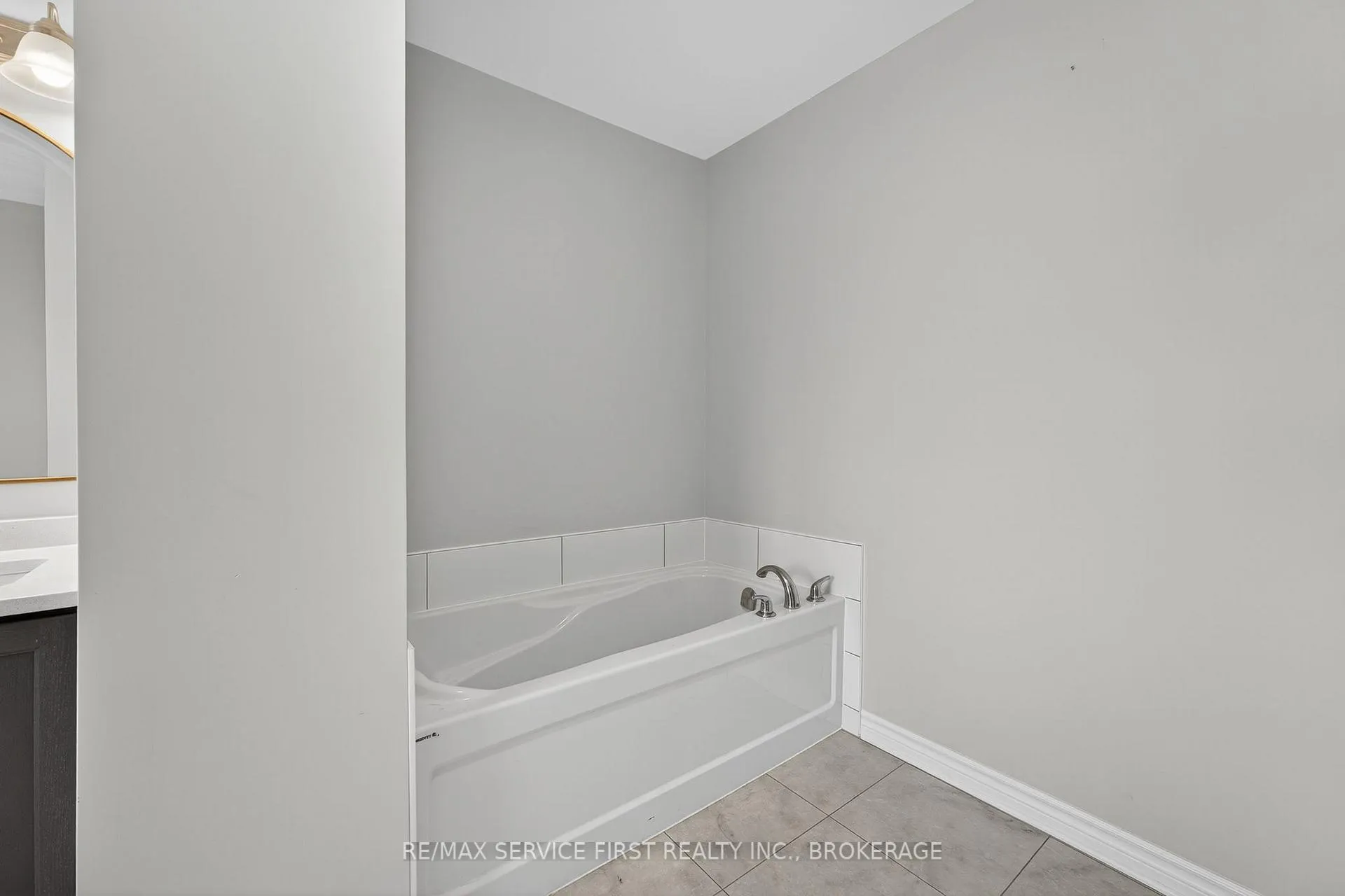 Photo 26 of 1724 Monica Drive, Kingston, City Northwest — HOMEH