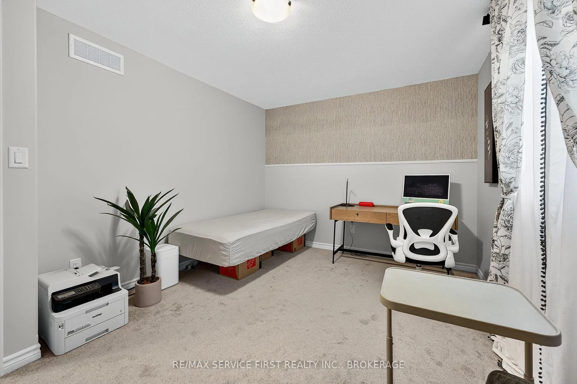 Photo 33 of 1724 Monica Drive, Kingston, City Northwest — HOMEH