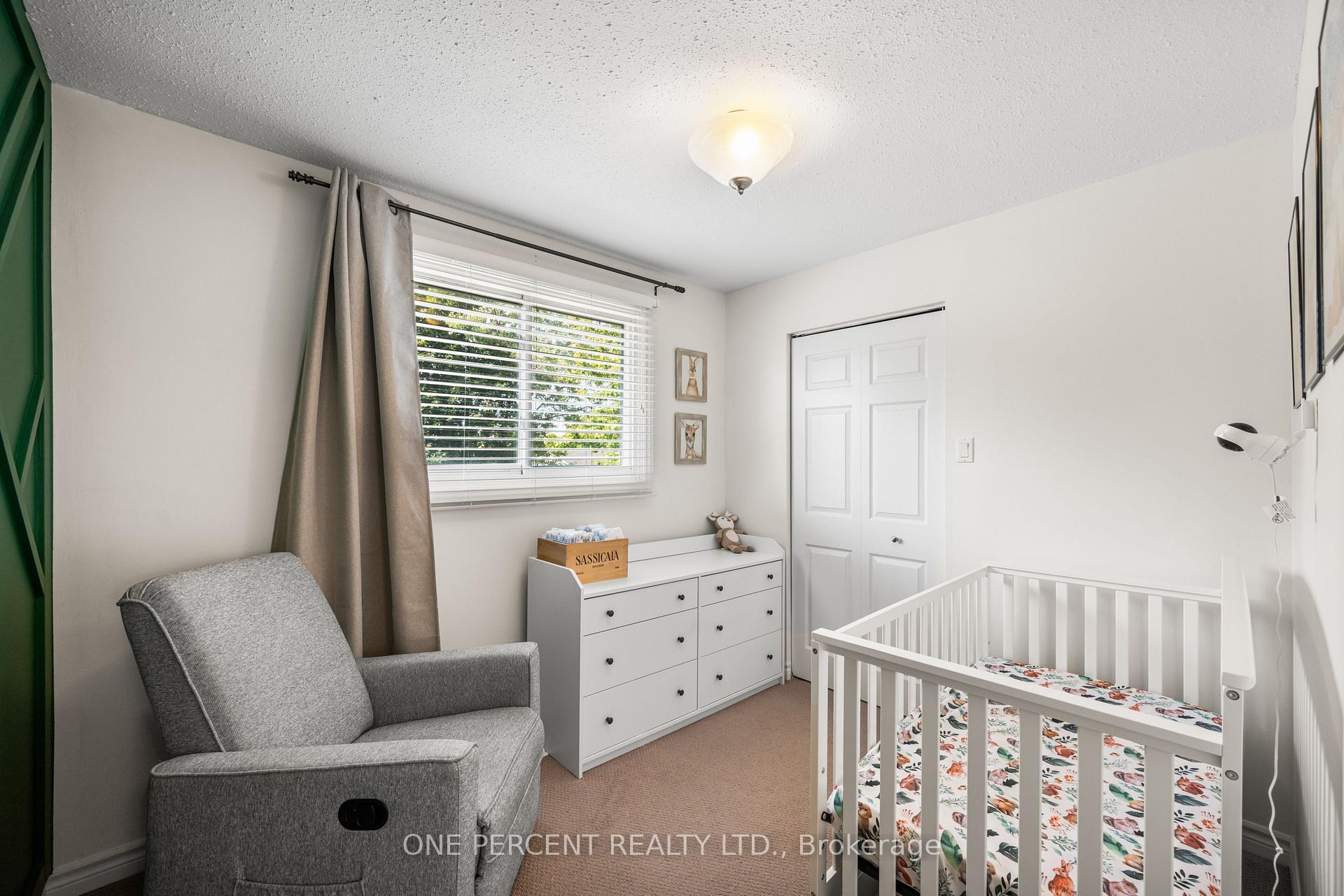 Photo 17 of 16 Shouldice Crescent, Ottawa, Kanata - Glencairn/Hazeldean — HOMEH