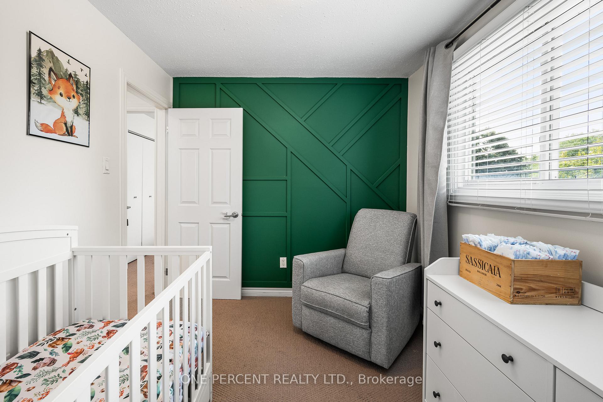 Photo 18 of 16 Shouldice Crescent, Ottawa, Kanata - Glencairn/Hazeldean — HOMEH