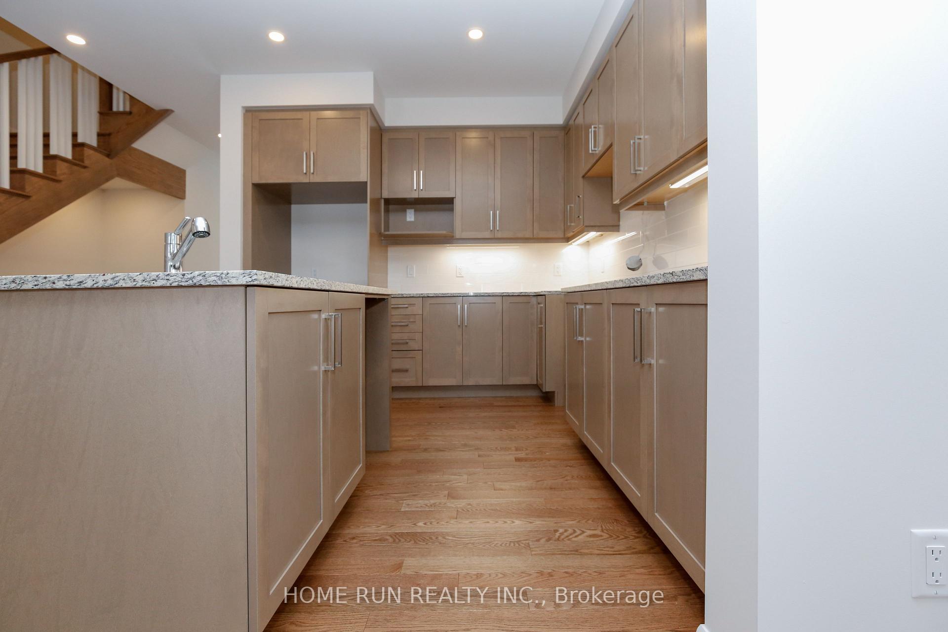 Photo 10 of 64 Loggerhead Heights, Ottawa, Kanata - Kanata Lakes/Heritage Hills — HOMEH