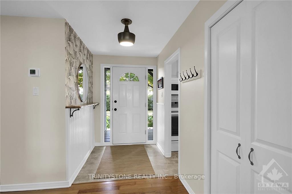 Photo 5 of 6442 First Line Road, Ottawa, Manotick South to Roger Stevens — HOMEH