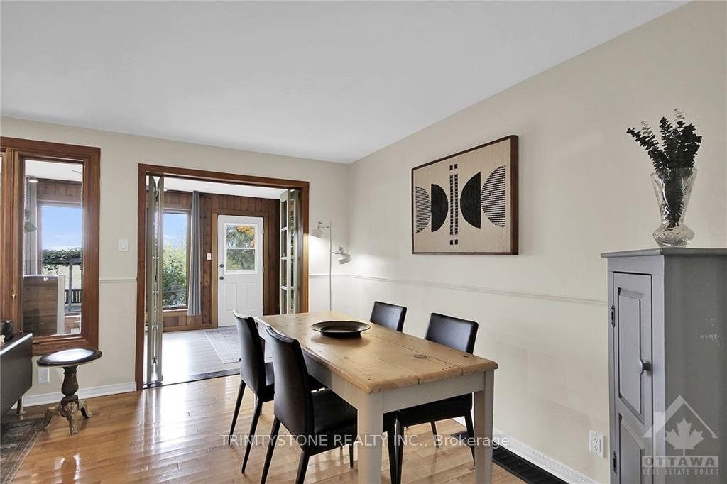 Photo 7 of 6442 First Line Road, Ottawa, Manotick South to Roger Stevens — HOMEH
