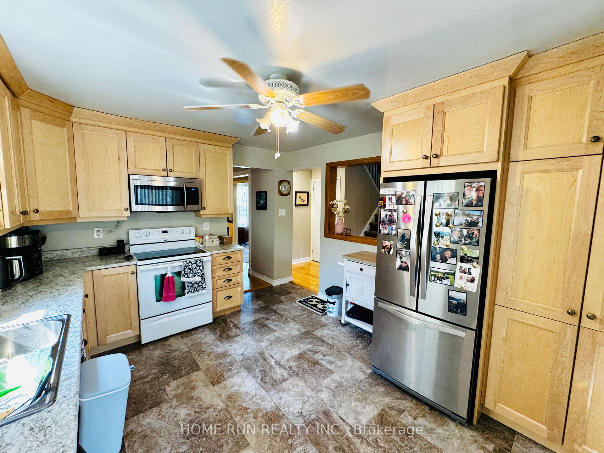Photo 7 of 131 Shearer Crescent, Ottawa, Kanata - Katimavik — HOMEH