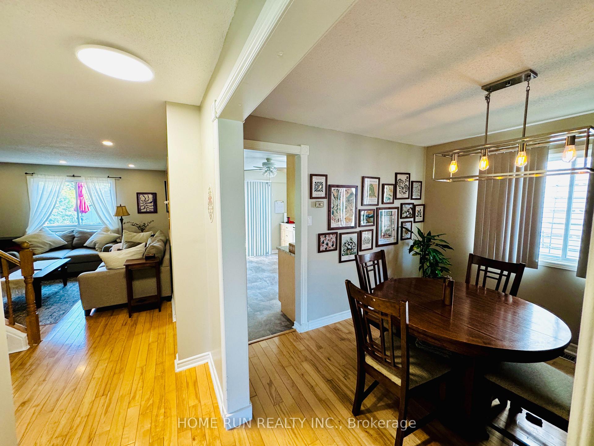 Photo 13 of 131 Shearer Crescent, Ottawa, Kanata - Katimavik — HOMEH