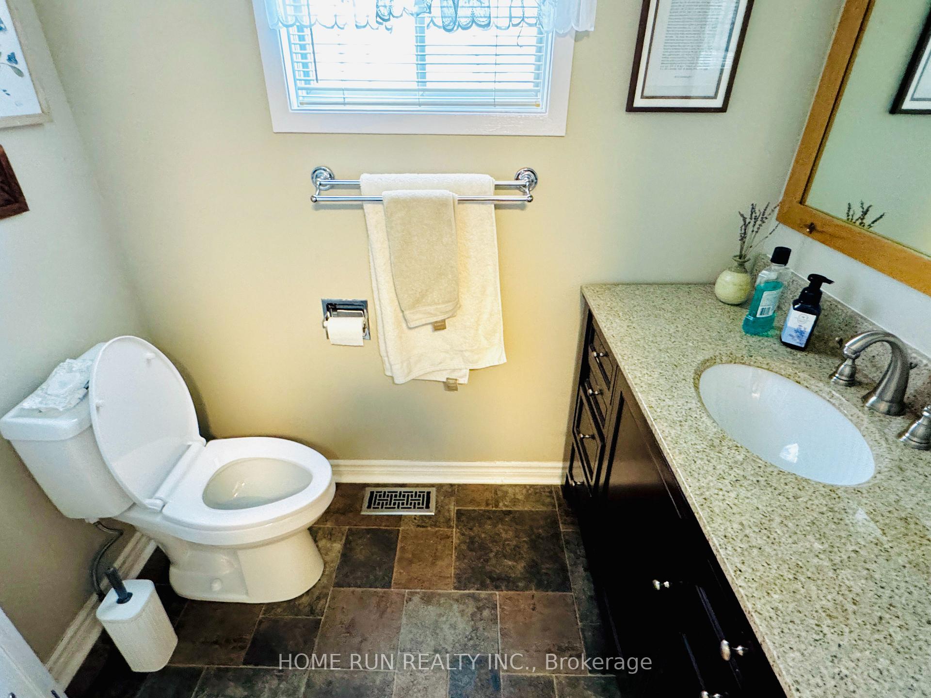 Photo 15 of 131 Shearer Crescent, Ottawa, Kanata - Katimavik — HOMEH