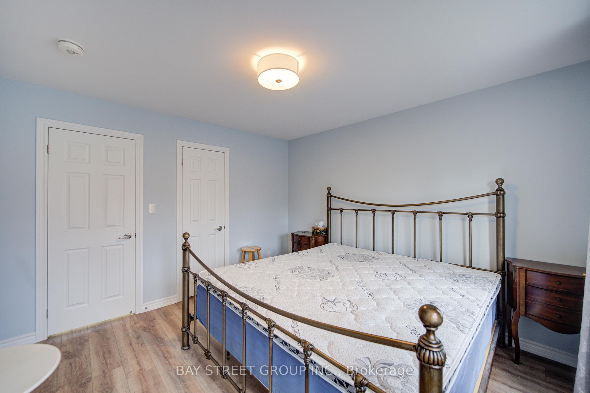 Photo 12 of 119 Bur Oak Avenue, Markham, Berczy — HOMEH
