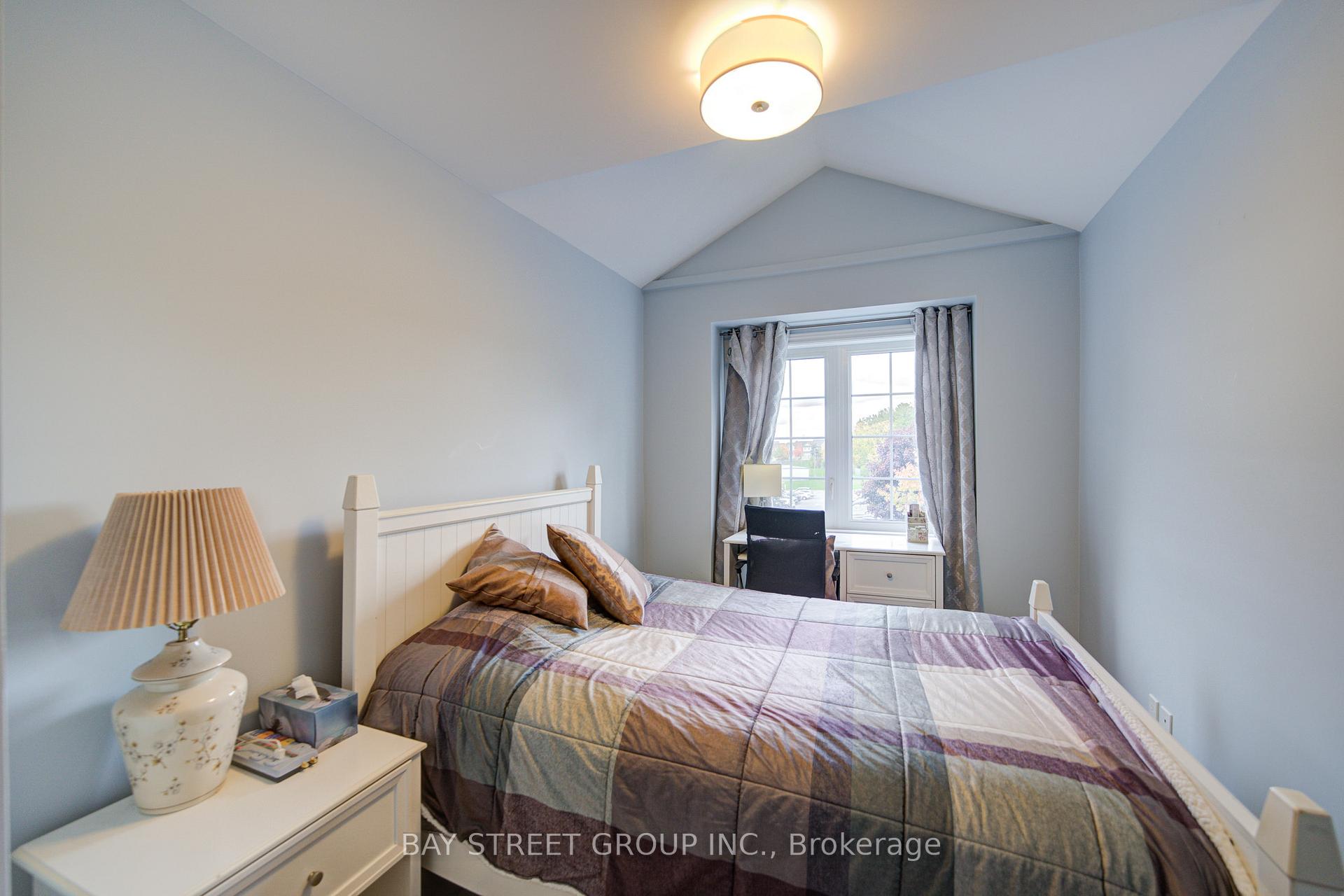 Photo 14 of 119 Bur Oak Avenue, Markham, Berczy — HOMEH