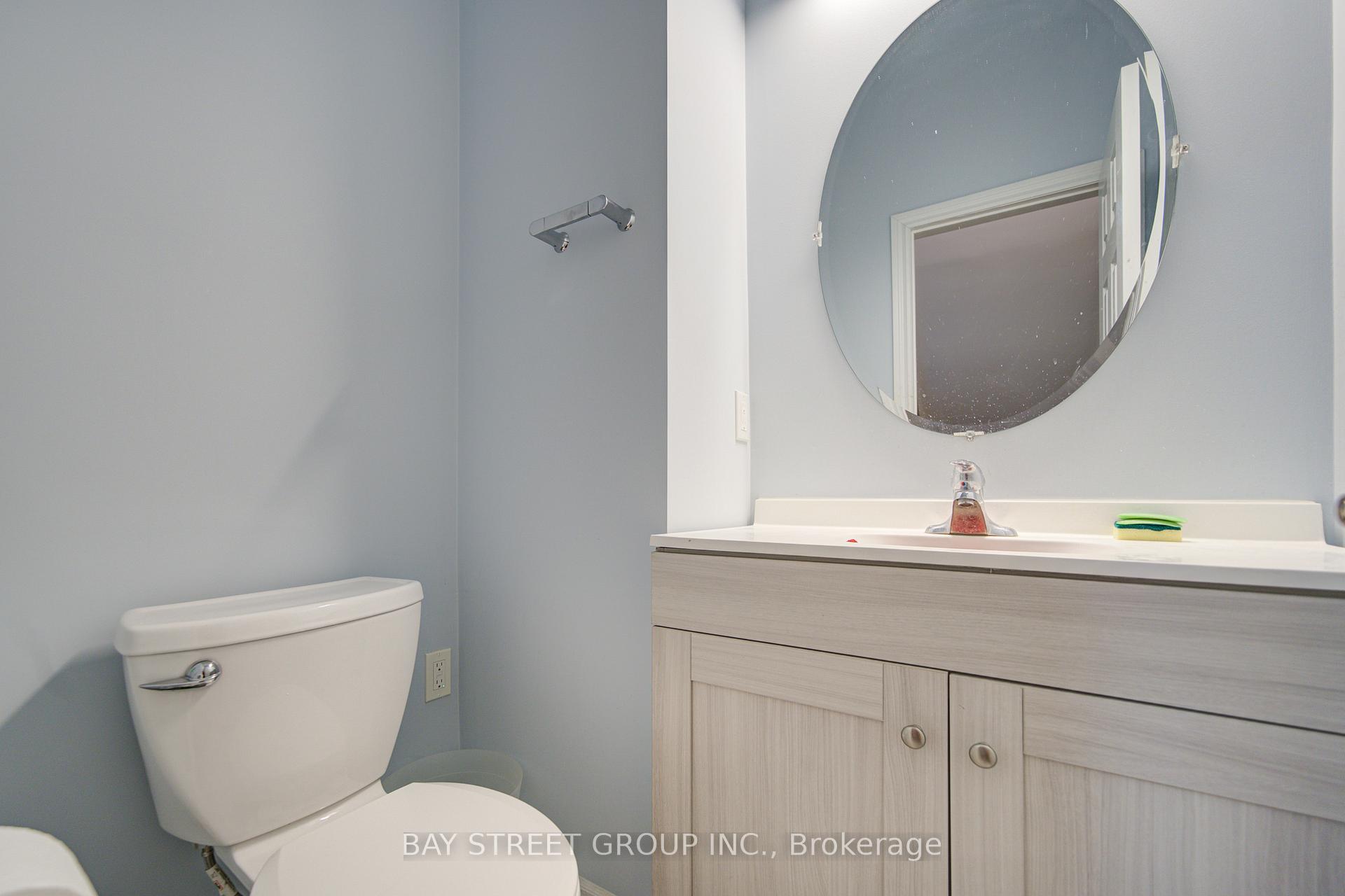 Photo 16 of 119 Bur Oak Avenue, Markham, Berczy — HOMEH