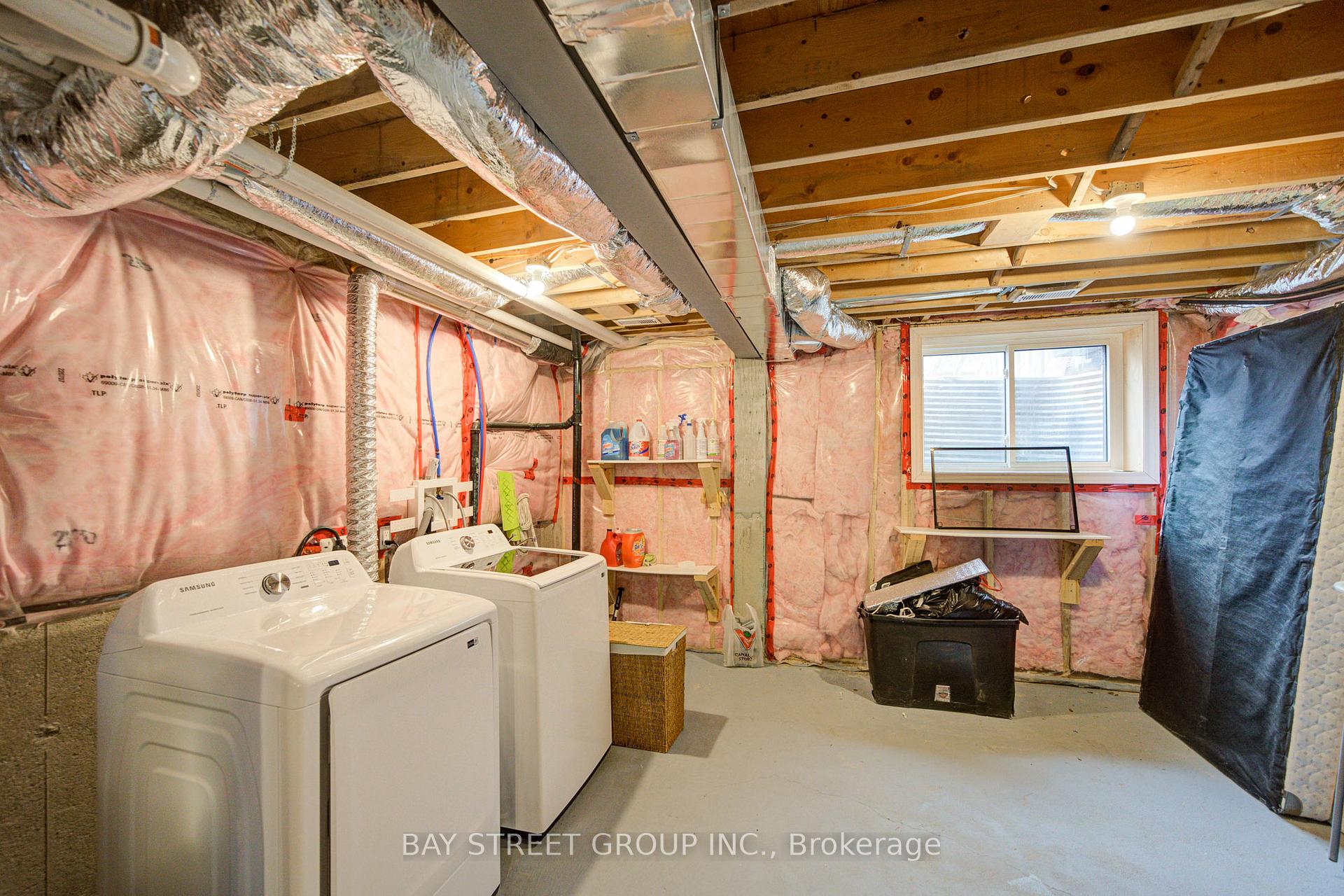Photo 18 of 119 Bur Oak Avenue, Markham, Berczy — HOMEH