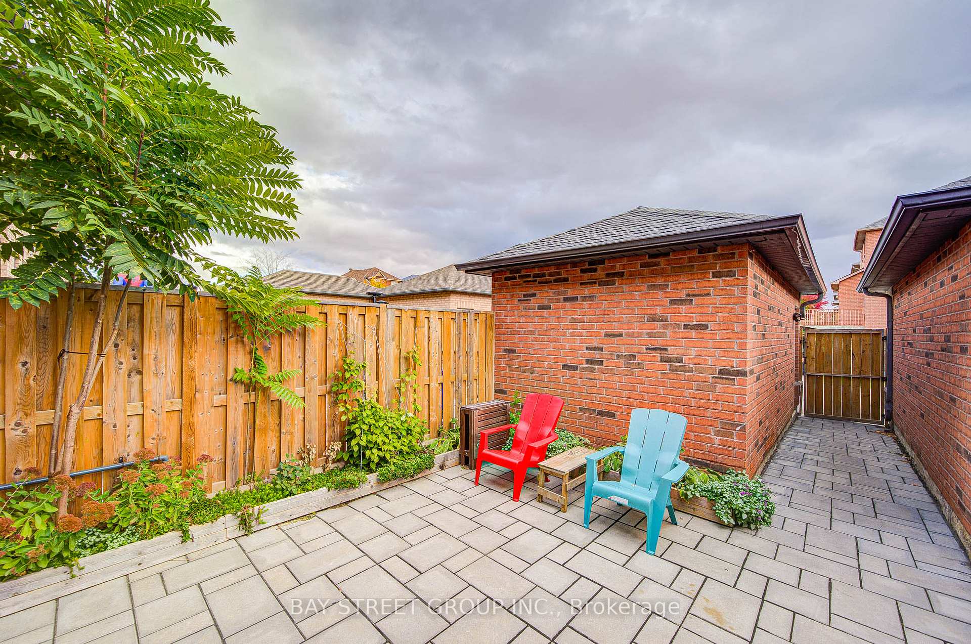 Photo 20 of 119 Bur Oak Avenue, Markham, Berczy — HOMEH