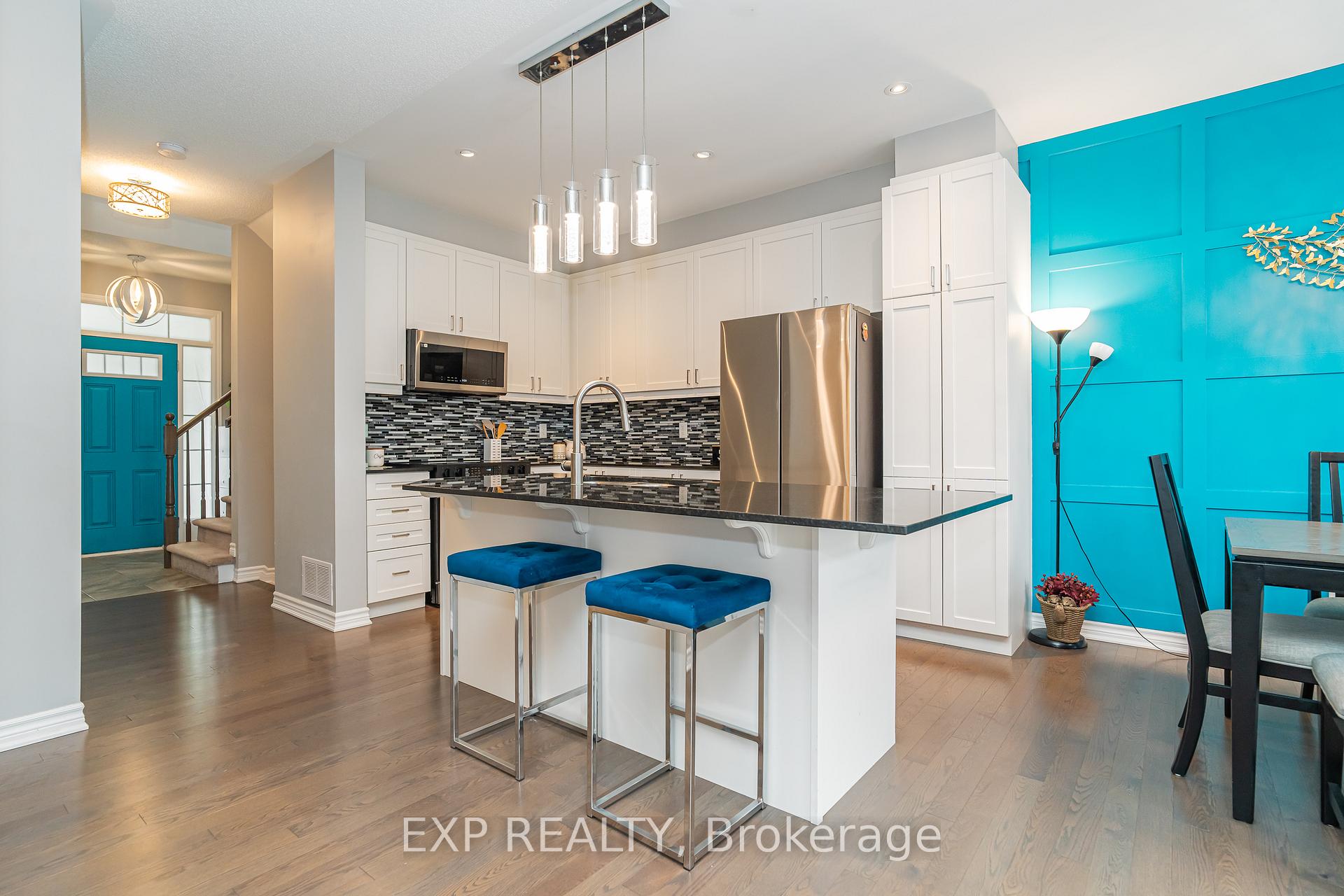 Photo 4 of 25 Solaris Drive, Ottawa, Kanata - Emerald Meadows/Trailwest — HOMEH