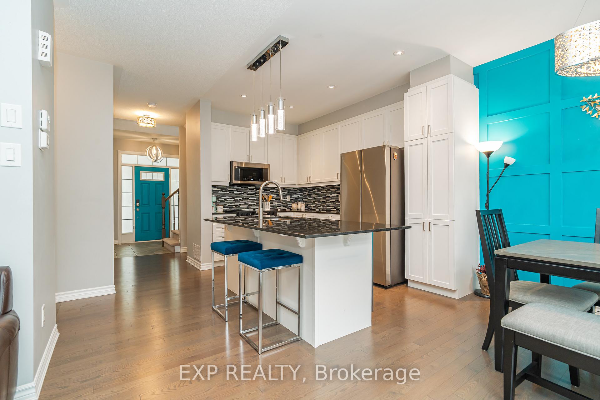 Photo 5 of 25 Solaris Drive, Ottawa, Kanata - Emerald Meadows/Trailwest — HOMEH