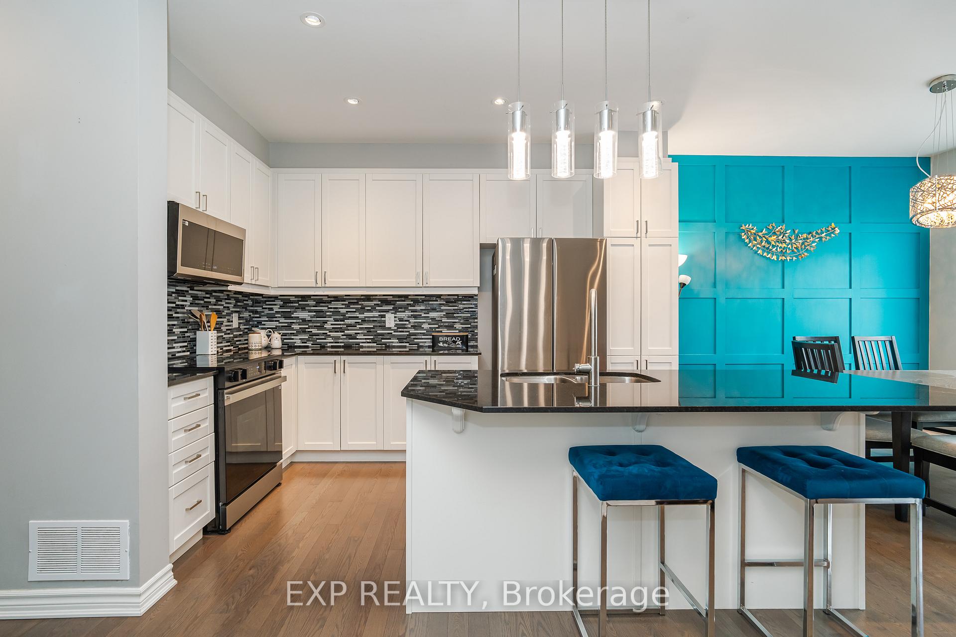 Photo 6 of 25 Solaris Drive, Ottawa, Kanata - Emerald Meadows/Trailwest — HOMEH