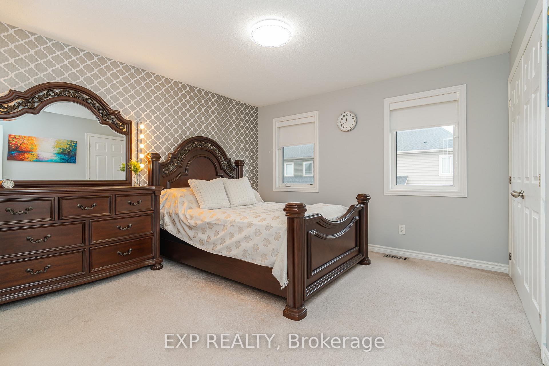 Photo 19 of 25 Solaris Drive, Ottawa, Kanata - Emerald Meadows/Trailwest — HOMEH