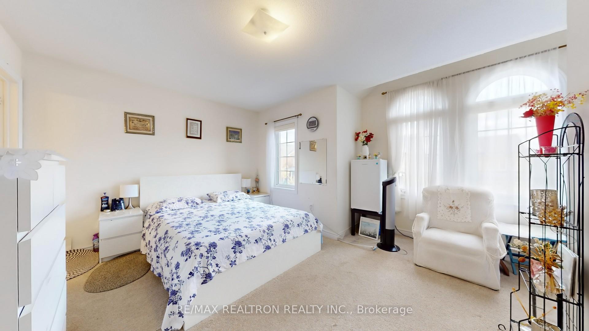Photo 28 of 94 Henry Bauer Avenue, Markham, Berczy — HOMEH