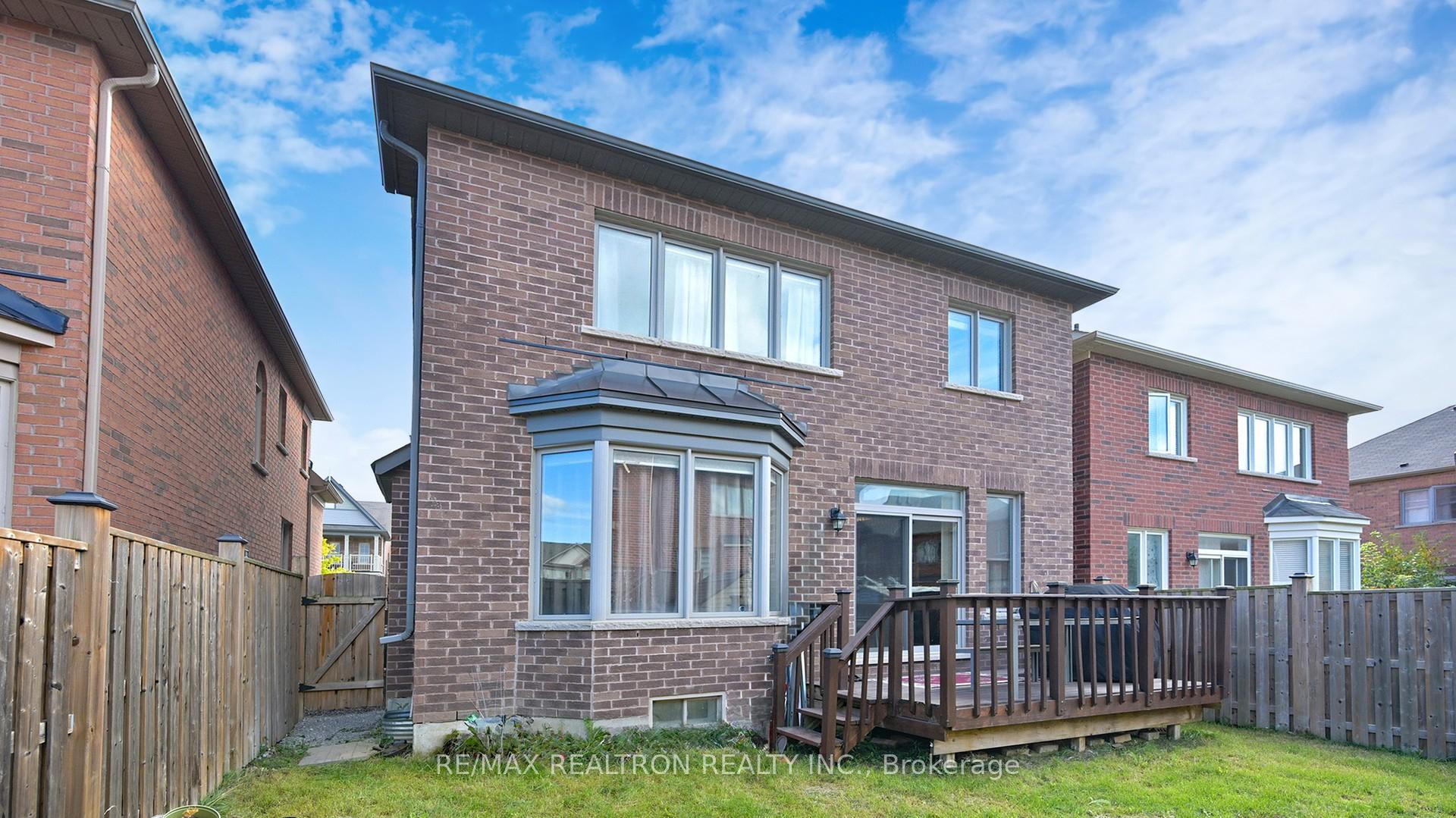 Photo 48 of 94 Henry Bauer Avenue, Markham, Berczy — HOMEH