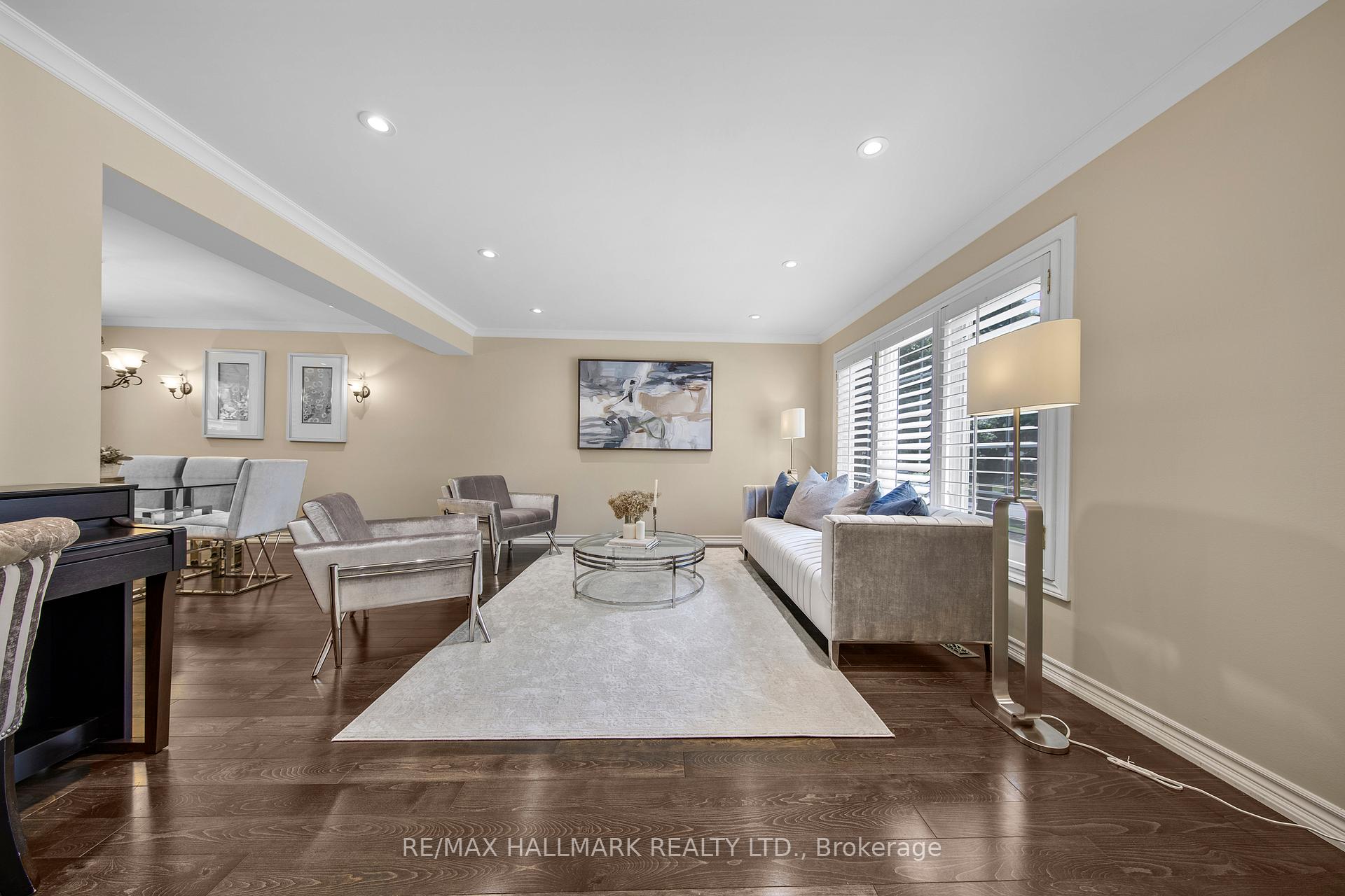 Photo 8 of 134 Romfield Circuit, Markham, Royal Orchard — HOMEH