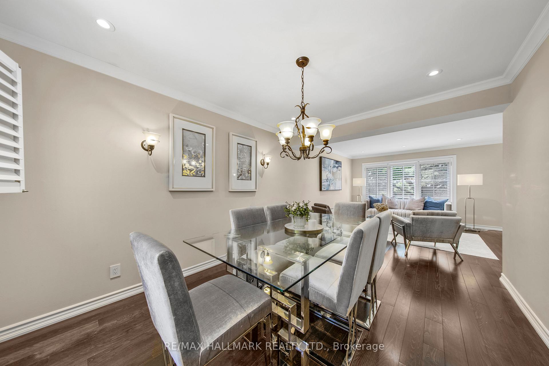 Photo 9 of 134 Romfield Circuit, Markham, Royal Orchard — HOMEH