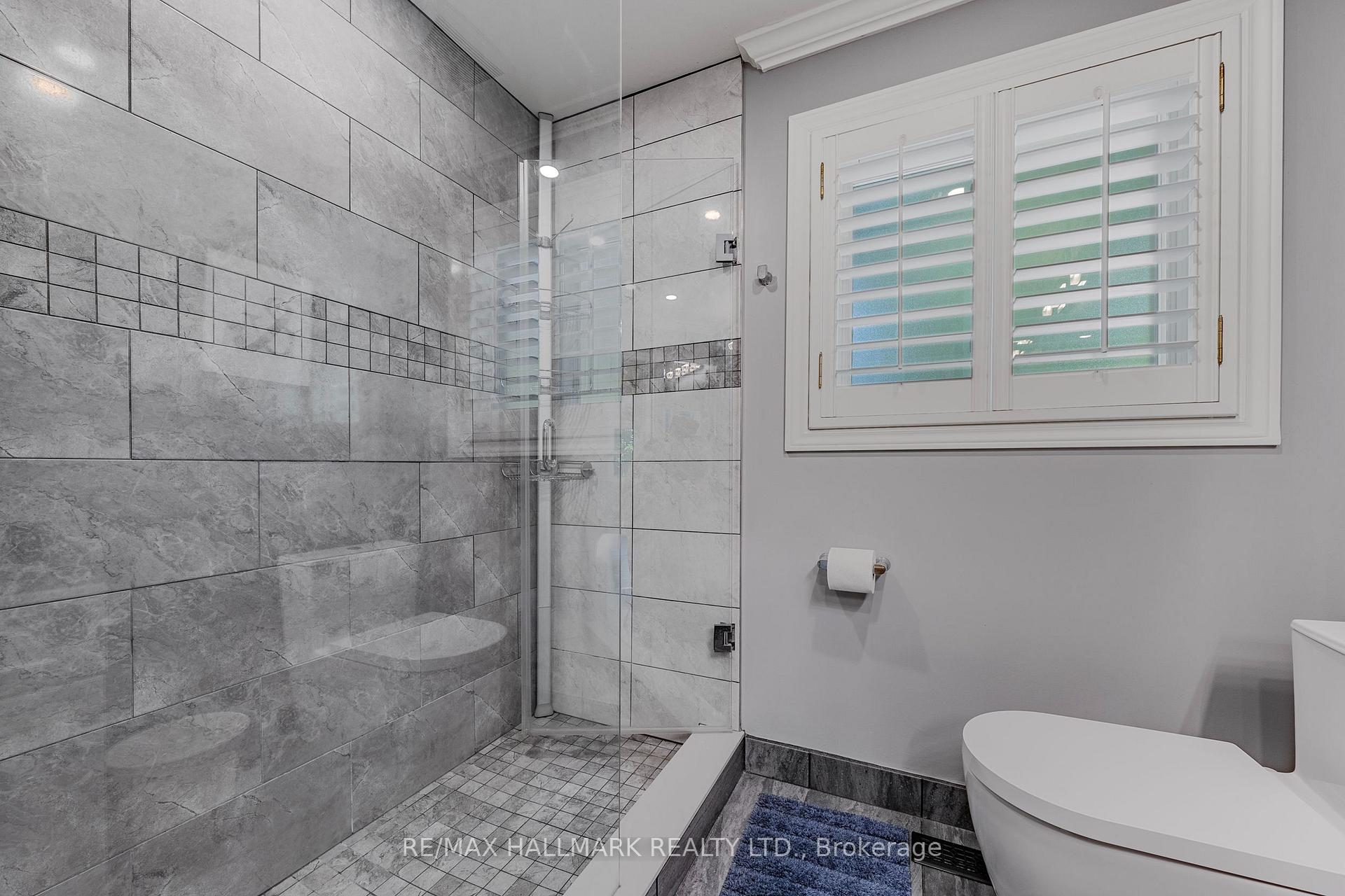 Photo 37 of 134 Romfield Circuit, Markham, Royal Orchard — HOMEH