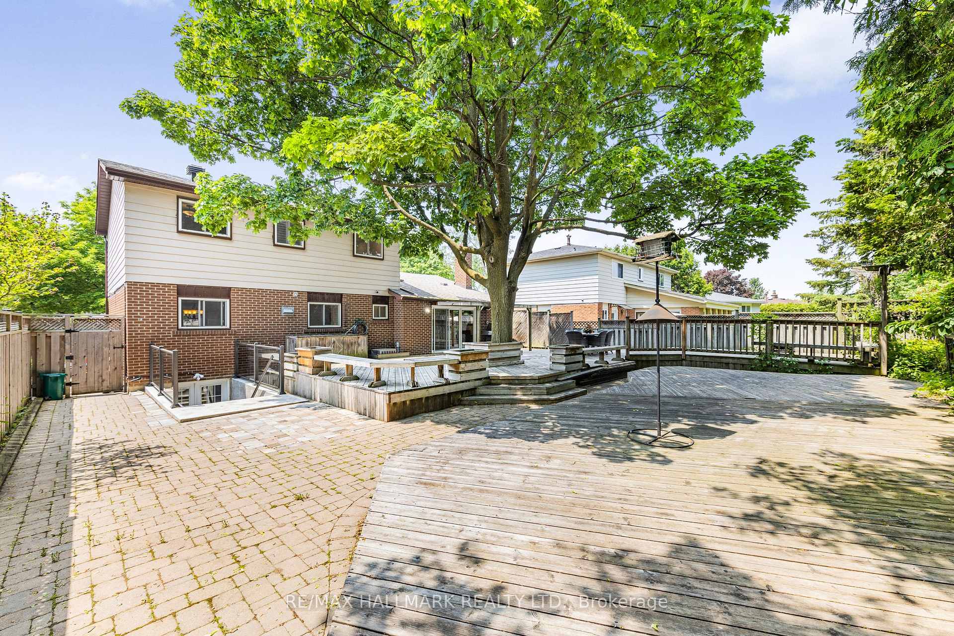 Photo 46 of 134 Romfield Circuit, Markham, Royal Orchard — HOMEH