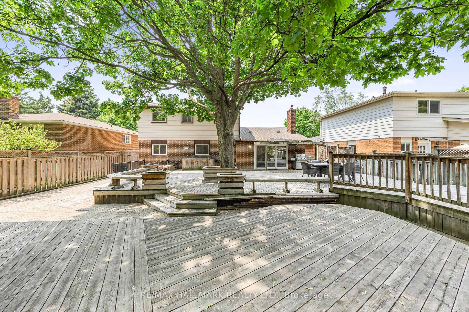 Photo 47 of 134 Romfield Circuit, Markham, Royal Orchard — HOMEH
